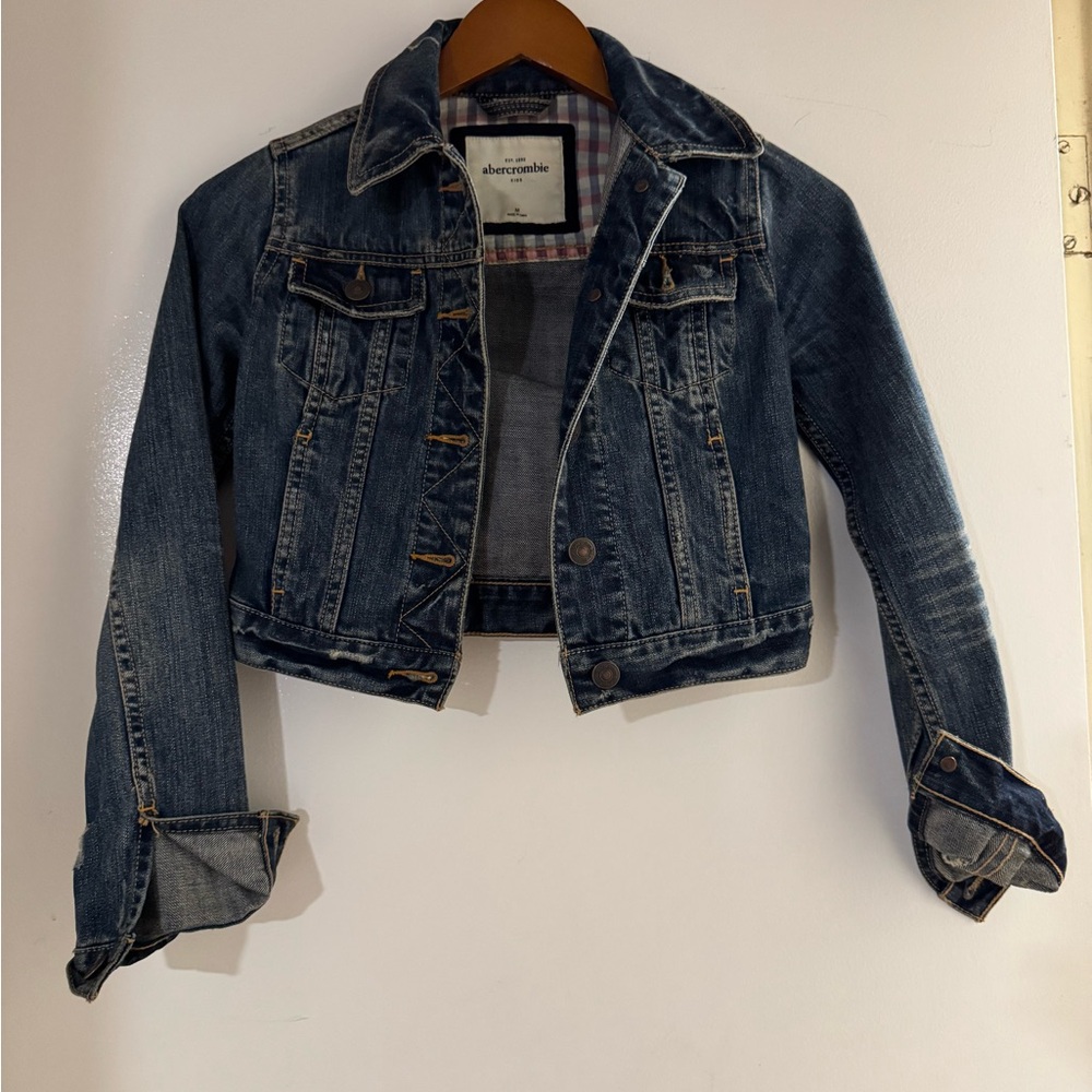 Abercrombie & Fitch Blue Cropped Jean Jacket
